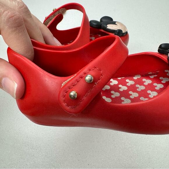 Mini Melissa Red Mickey & Minnie Mouse Kissing Rubber Shoes Baby 7 Dressy Wedge - Picture 4 of 8